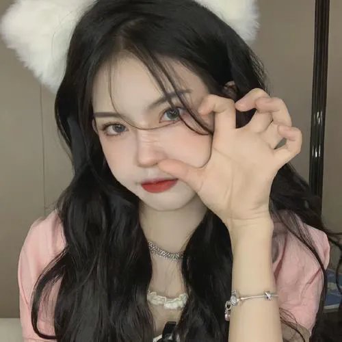 春色无边满绿波